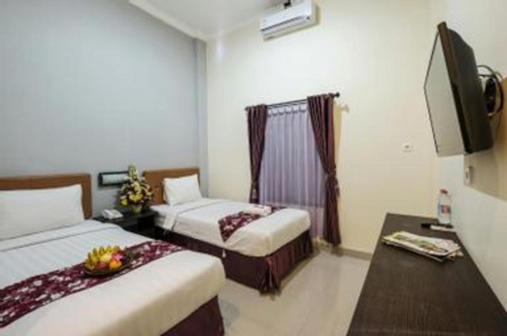 Malioboro Garden Hotel Jogjakarta Buitenkant foto