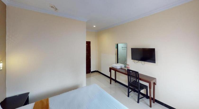 Malioboro Garden Hotel Jogjakarta Buitenkant foto